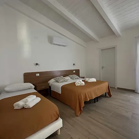 Hotel Santa Lucia *